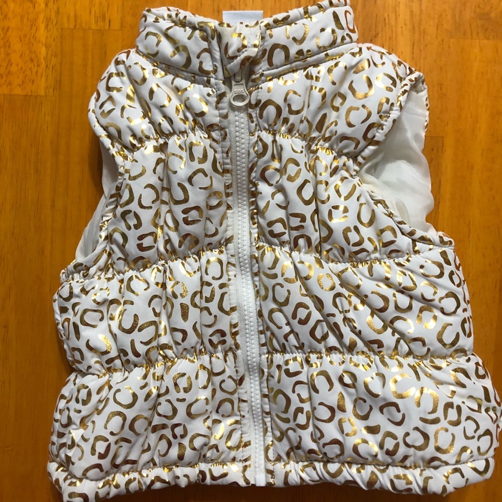 Adorable gold and cream cheetah print vest 18 mo